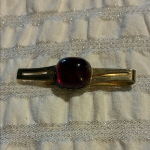 Vintage Gold colored Tie Clip with Red Stone